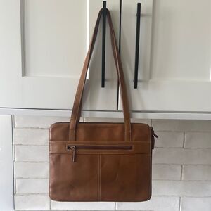 Tignanello Vintage Tan Genuine Leather Women’s Shoulder Handbag Zip Compartments